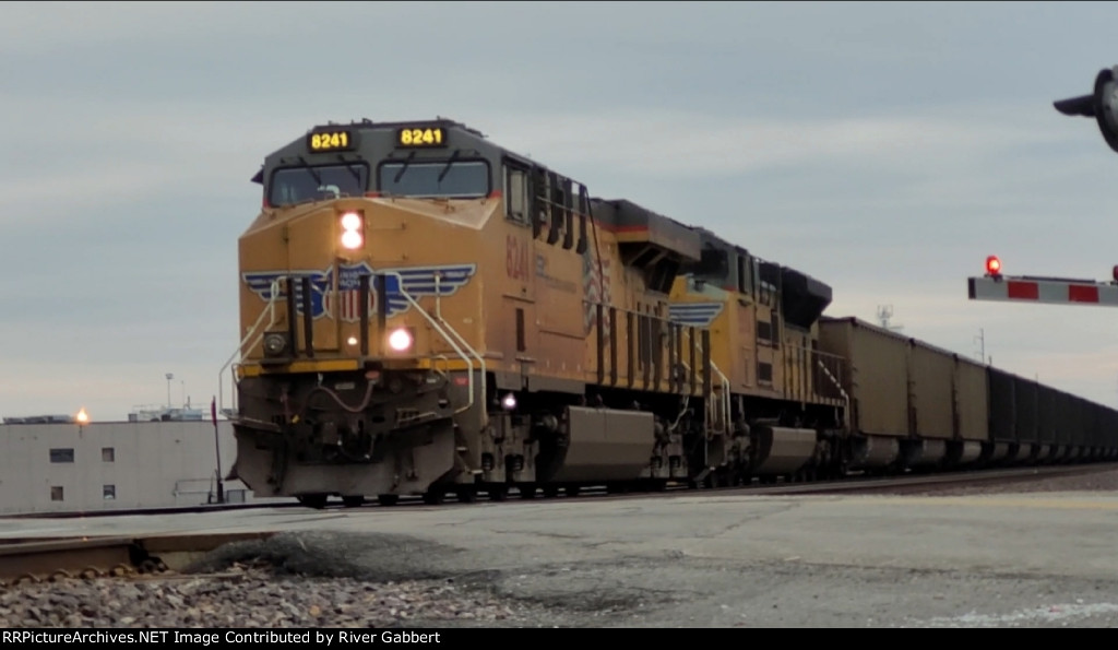 Union Pacific 8241